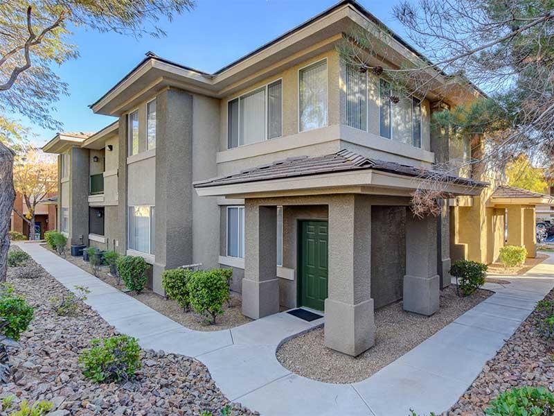 Building | St Clair Apartments