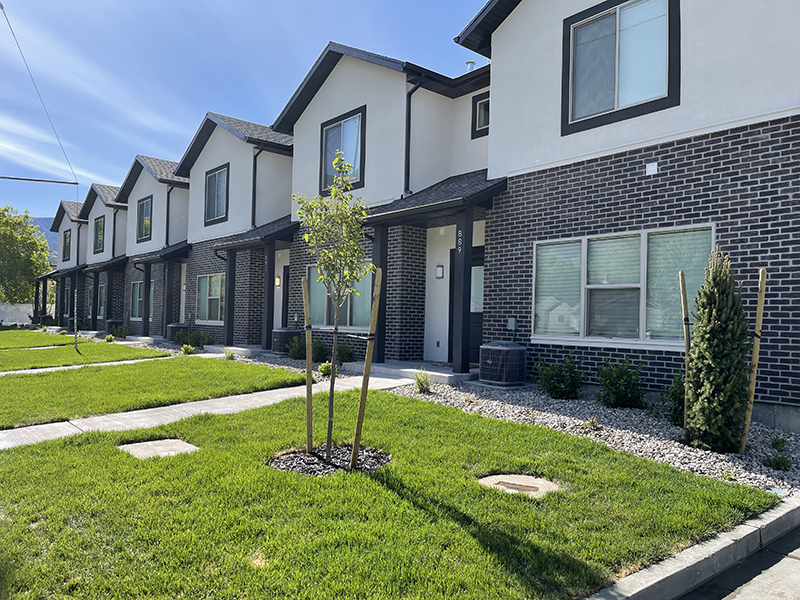 Exterior | Foxridge Townhomes
