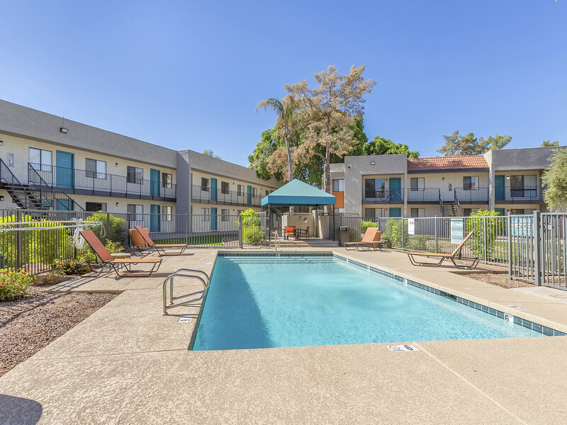 Apartments with a Pool | Omnia on 8th Apartments in Tempe, AZ