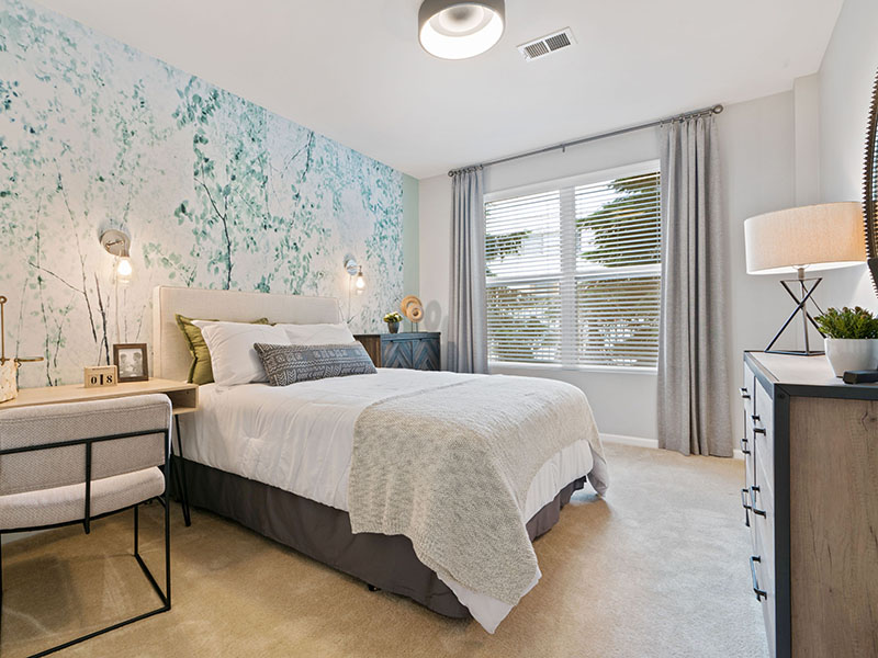 Bedroom | The Reserve Apartments in Evanston, IL