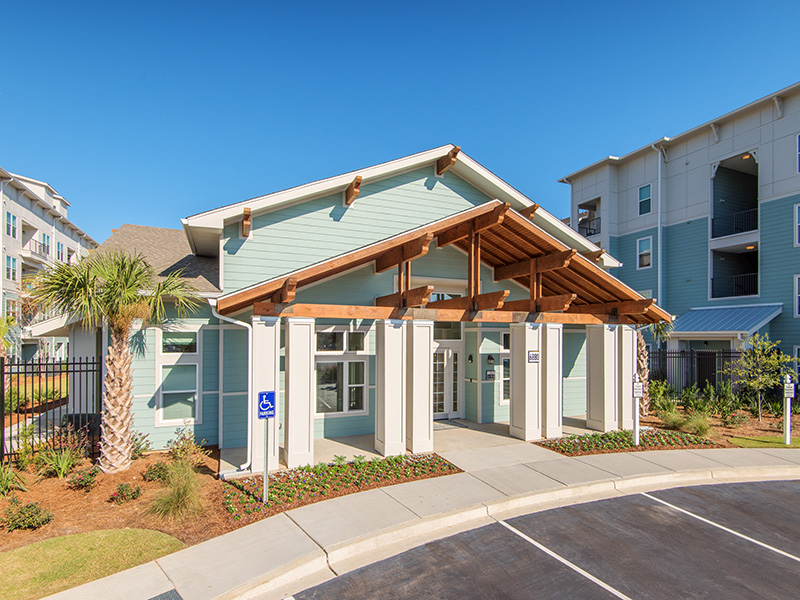 Clubhouse Exterior | Atlantic on the Avenue