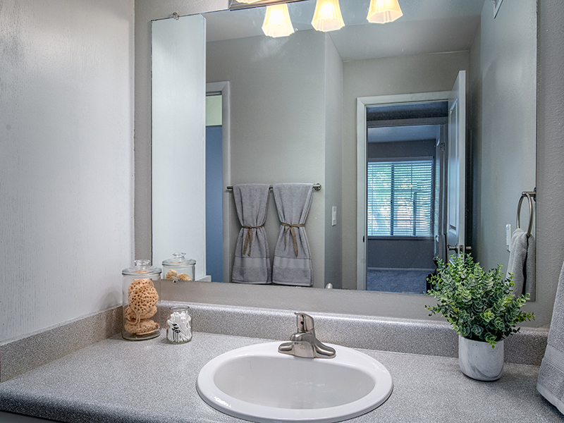 Apartments in Midvale, UT Creekview Photo Gallery