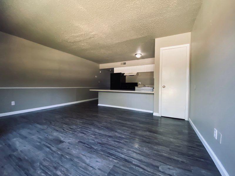 Living Room | Cedar Ridge Apartments in Amarillo