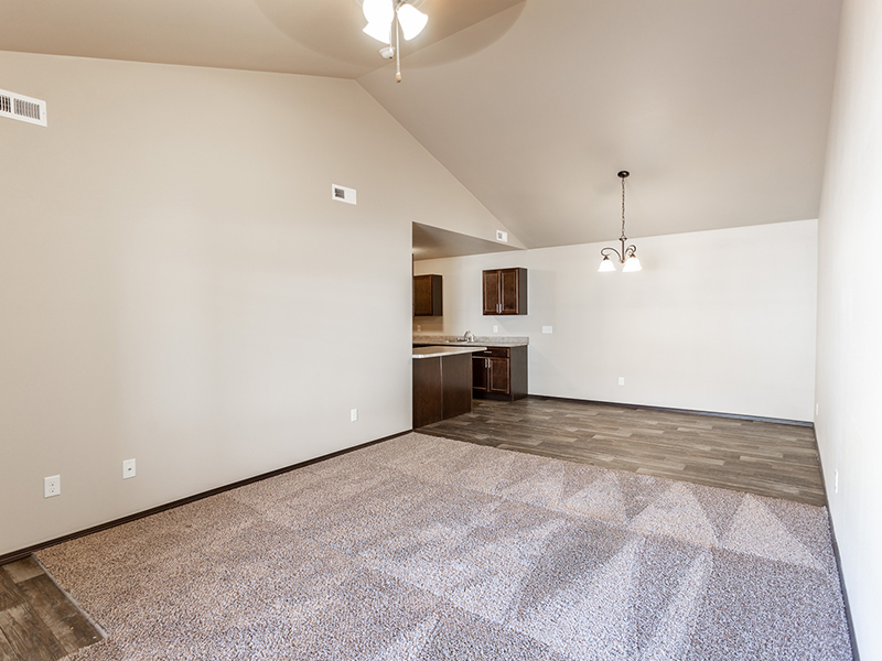 Living Room and Kitchen | West Pointe Commons Apartments in Sioux Falls, SD