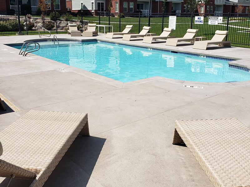 Swimming Pool | Meadows at Park Avenue