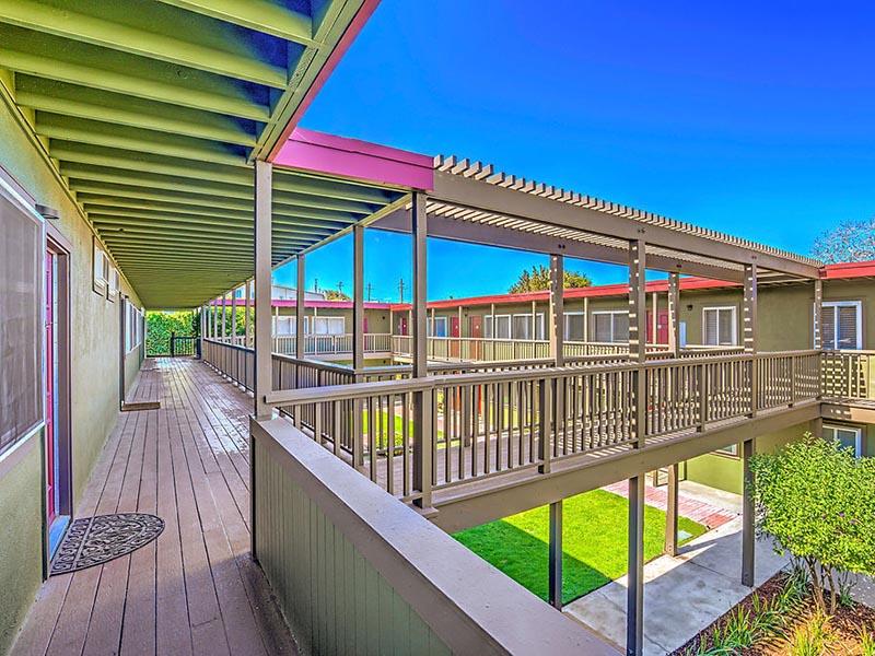 Building | Pacific Pines