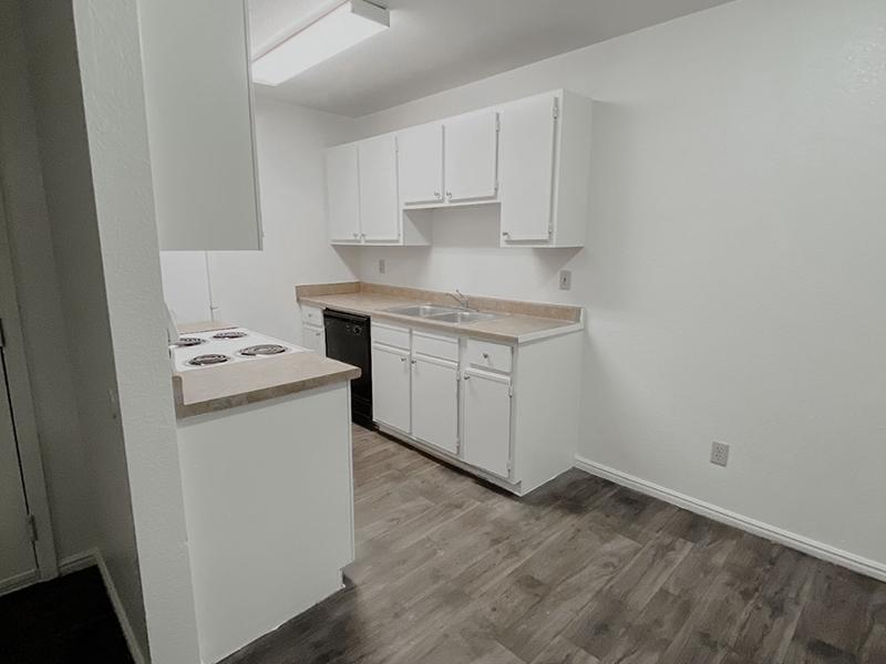 Kitchen | North Pointe Apartments