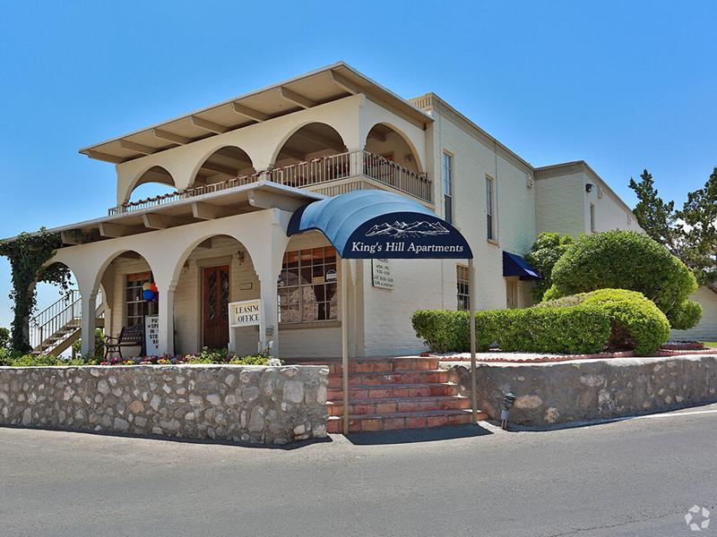 Clubhouse | Kings Hill Apartments in El Paso