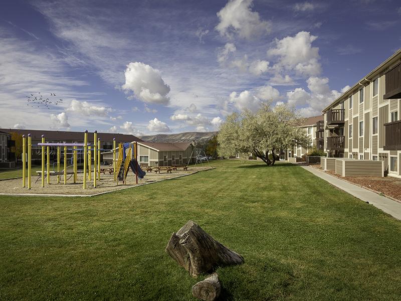 Exterior | Sweetwater Heights Apartments