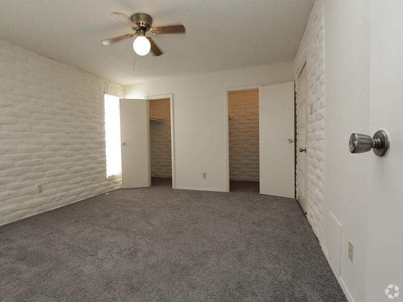 Bedroom | Kings Hill Apartments in El Paso