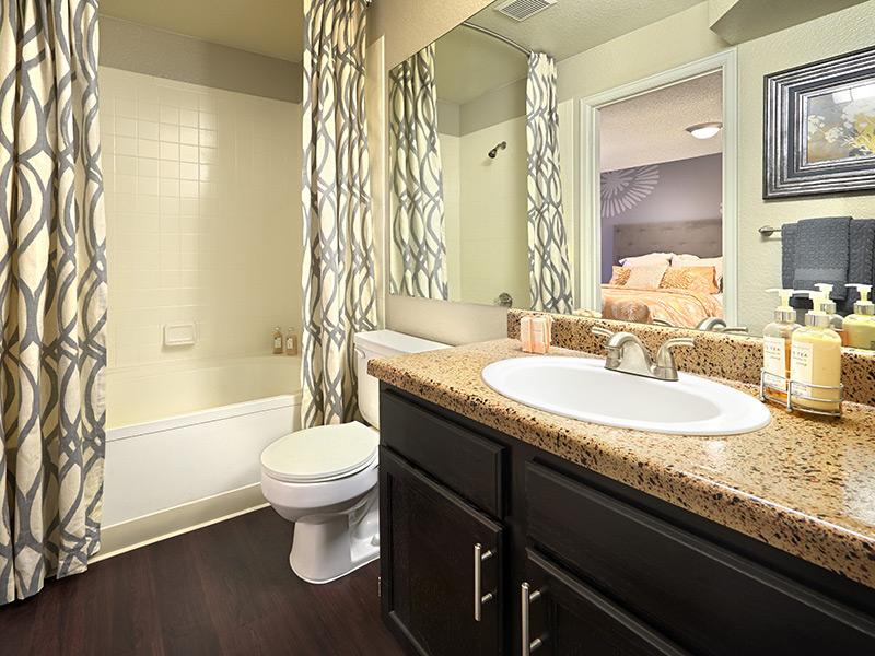 Arapahoe Club Apartments in Denver, CO 80231 Market