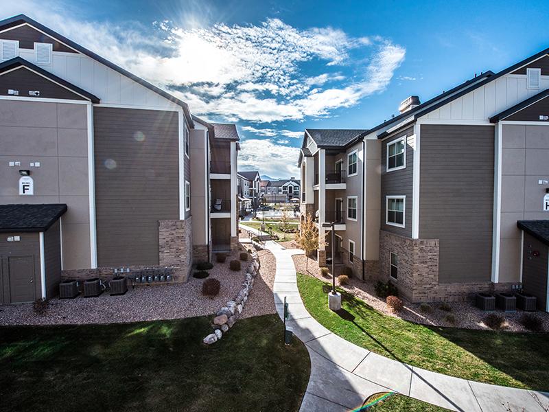 Building Exterior | The Cove at Overlake