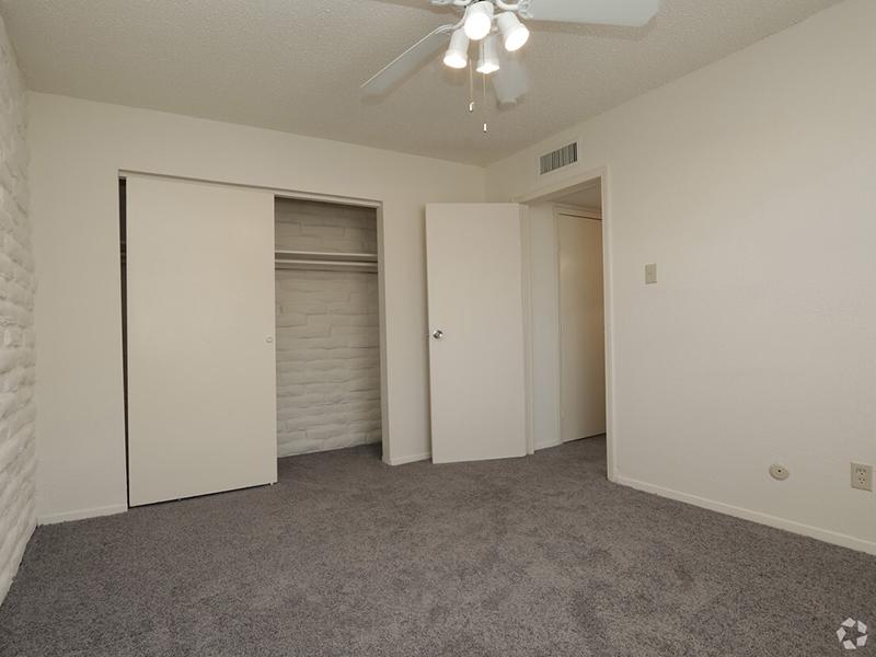 2 Bedroom Apartments in El Paso | Kings Hill