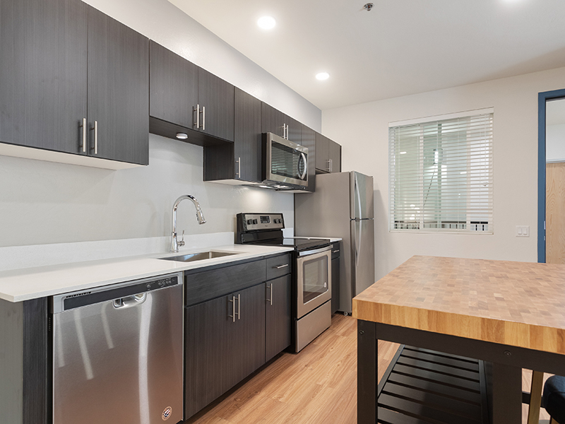 Stainless Steel Appliances | The Grayson on the Rail