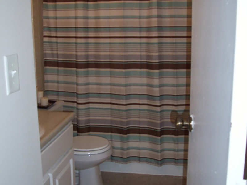 Bathroom | Northtowne Apartments in Columbus, OH
