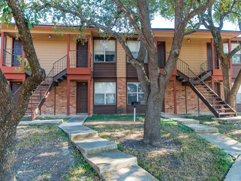 The Lodge at Timber Hill San Antonio Apartments