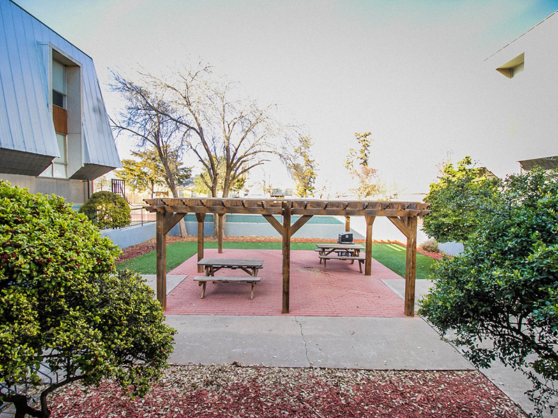 Pergola | 060 Lofts in Lubbock, TX