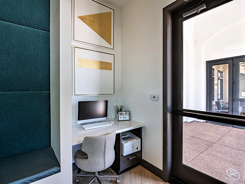 Internet Cafe | Serafina Apartments