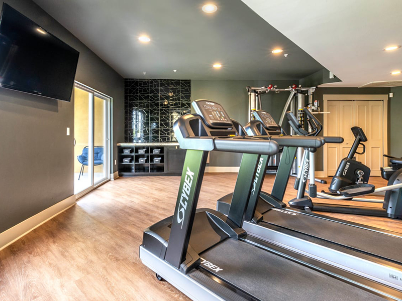 Gym | Solaire Apartments in Albuquerque, NM