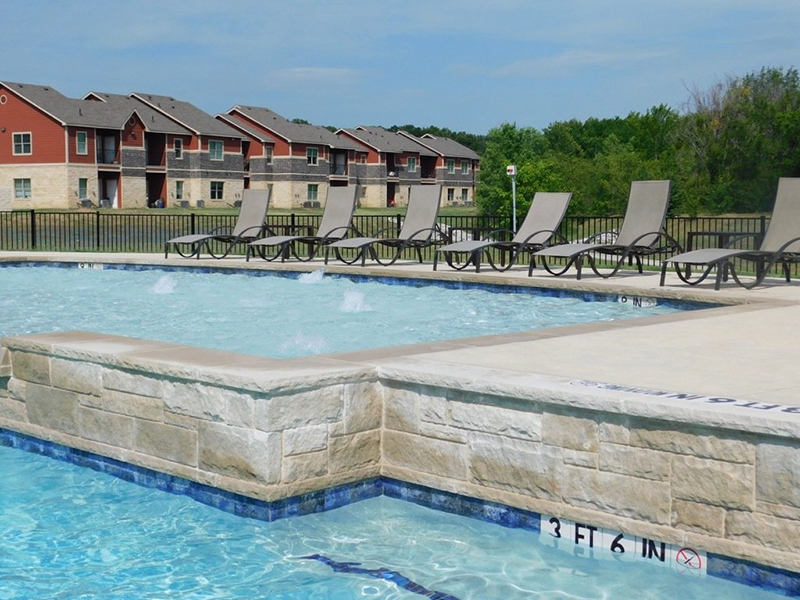Swimming Pool | Woodlands of Denton Apartments