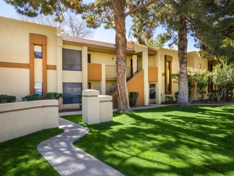 Apartment Building Exterior | Sun Wood Senior Apartments in Peoria, AZ