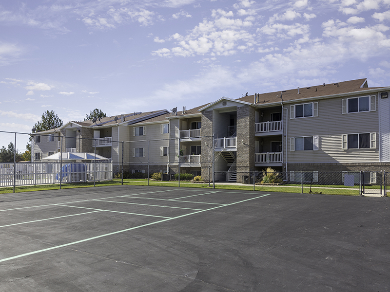 Exterior | Turnberry in Millcreek, UT