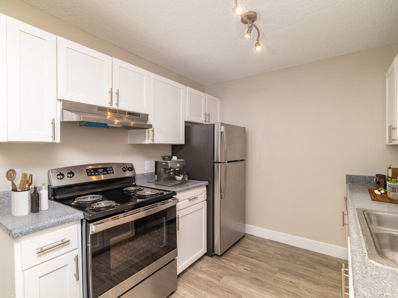 Kitchen | Villas Del Sol II Apartments in Albuquerque, NM
