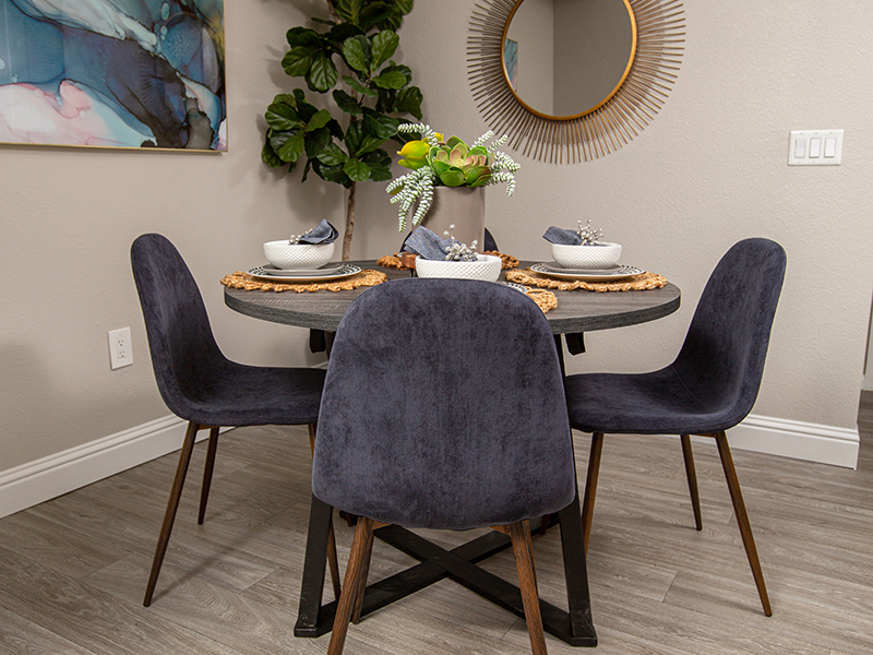 Dining Area | High Rock 5300 Apartments in Sparks, NV