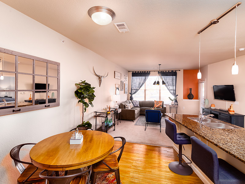 Dining Areas | Arista Flats
