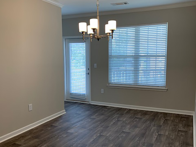 Living Room | Colton Creek Apartments in McDonough, GA