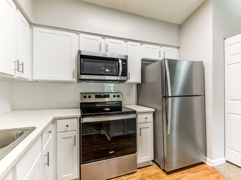 Fully Equipped Kitchen | Plantations at Pine Lakes