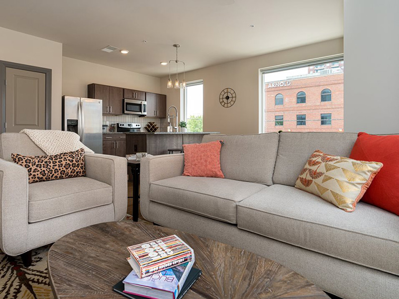 Living Area | 303 Front Street Apartments in Columbus, OH