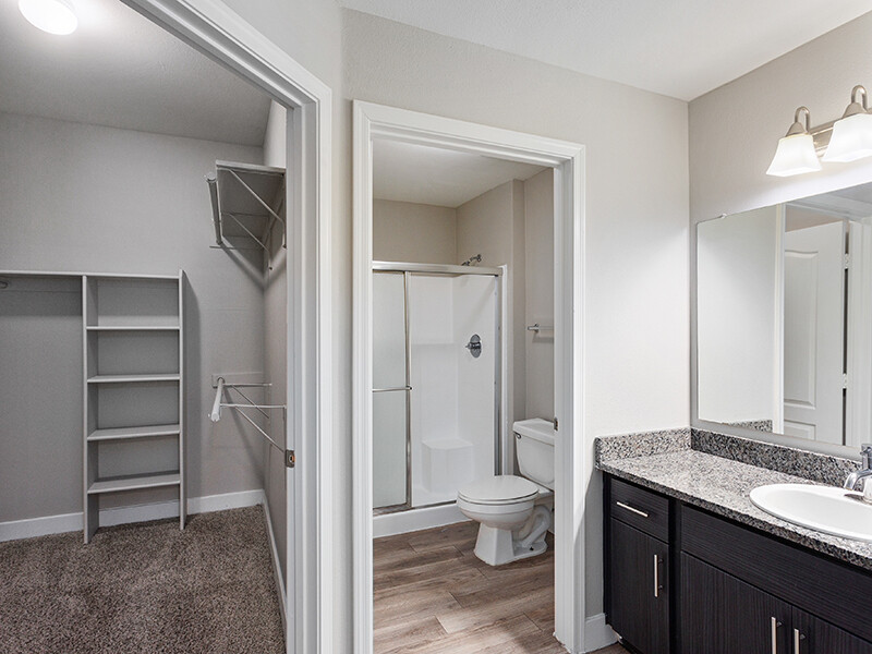 Closet and Bathroom | The Met at 3rd and Fillmore Apartments in Phoenix, AZ