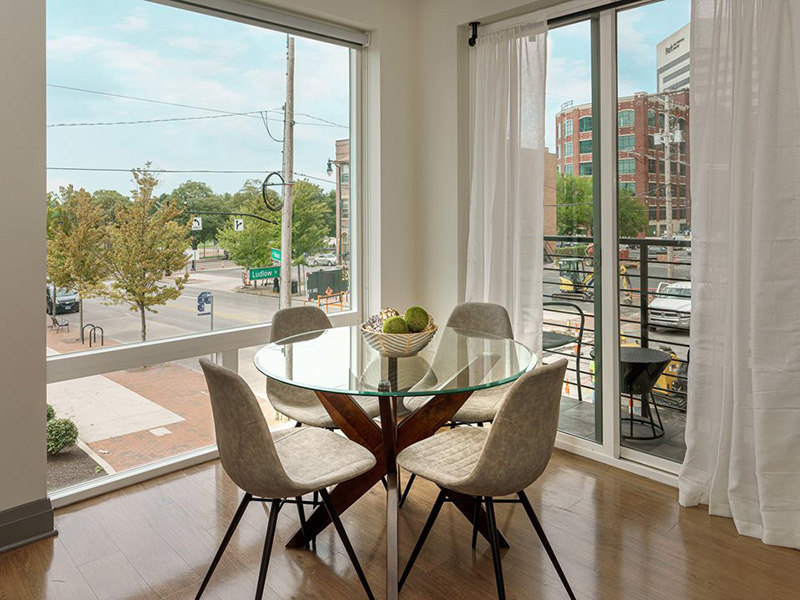 Dining Room | 303 Front Street Apartments in Columbus, OH