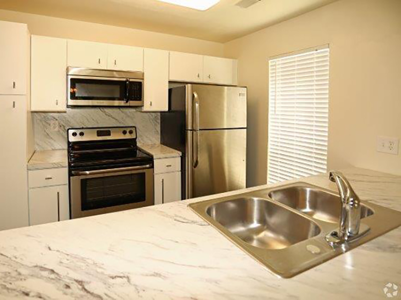 Fully Equipped Kitchen | Tropical Ridge