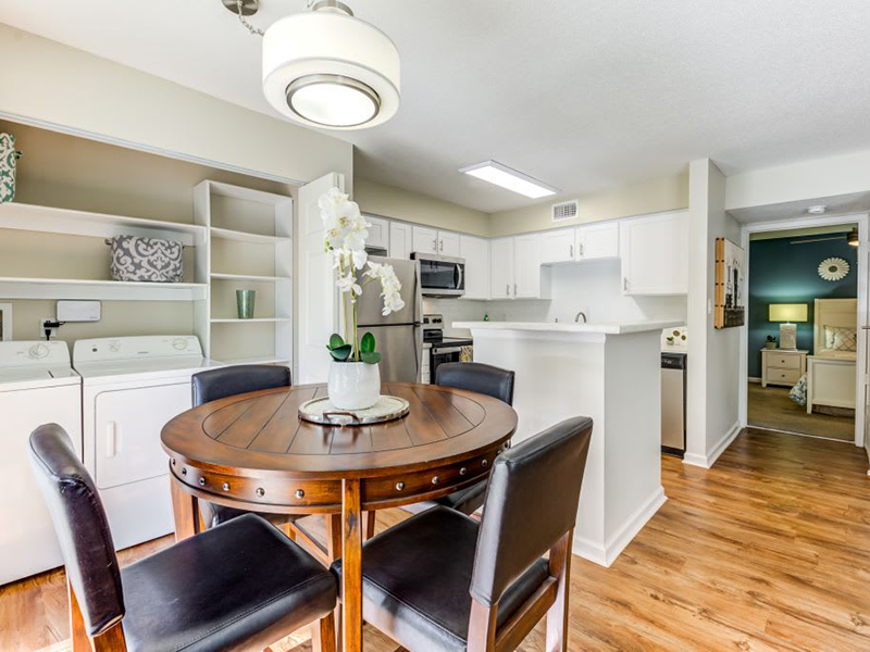 Dining Room | Plantations at Pine Lakes