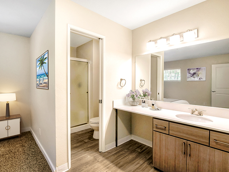 Model Bathroom | Creekside Village