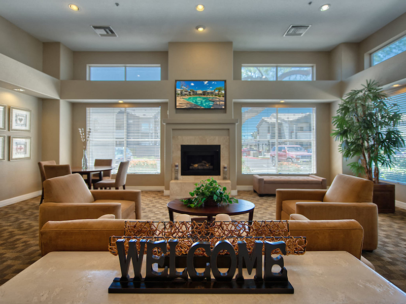 Clubhouse Interior | Portola on Bell
