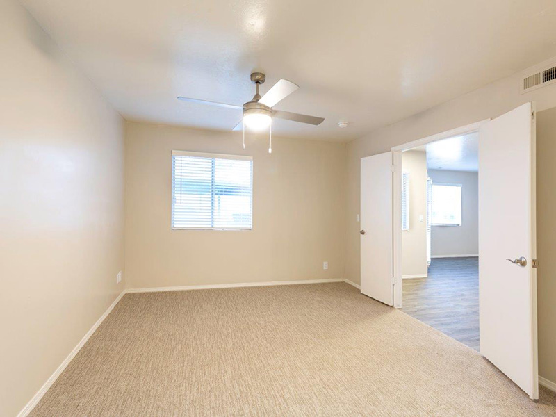 Apartments in Salt Lake City, UT Photos of Lakeside Village