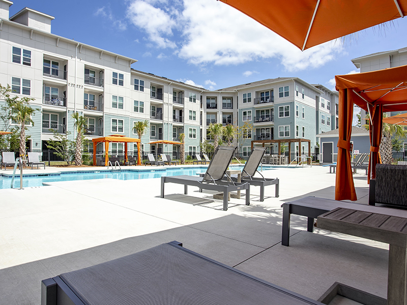 Poolside | Atlantic on the Avenue