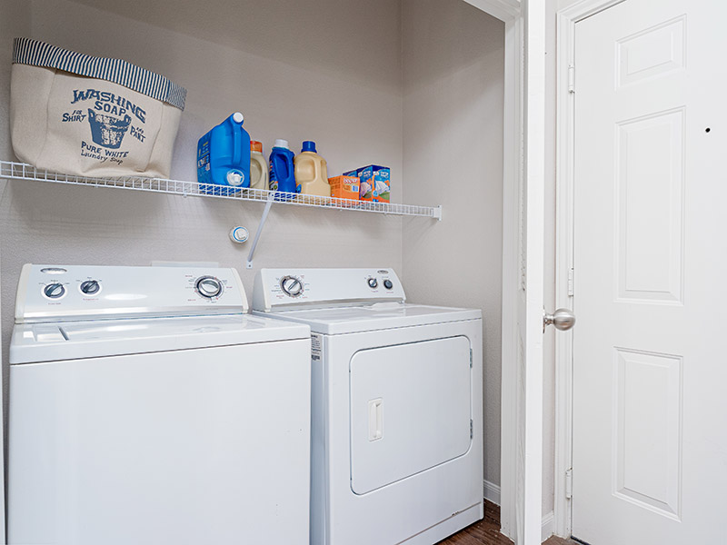 Washer & Dryer | Cascadia Apartments