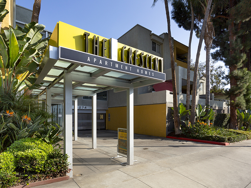 Entry | The Crescent at West Hollywood
