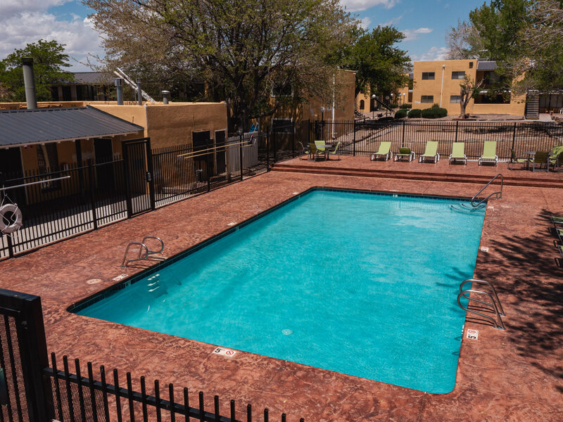 Swimming Pool | Villas Del Sol II Apartments in Albuquerque, NM