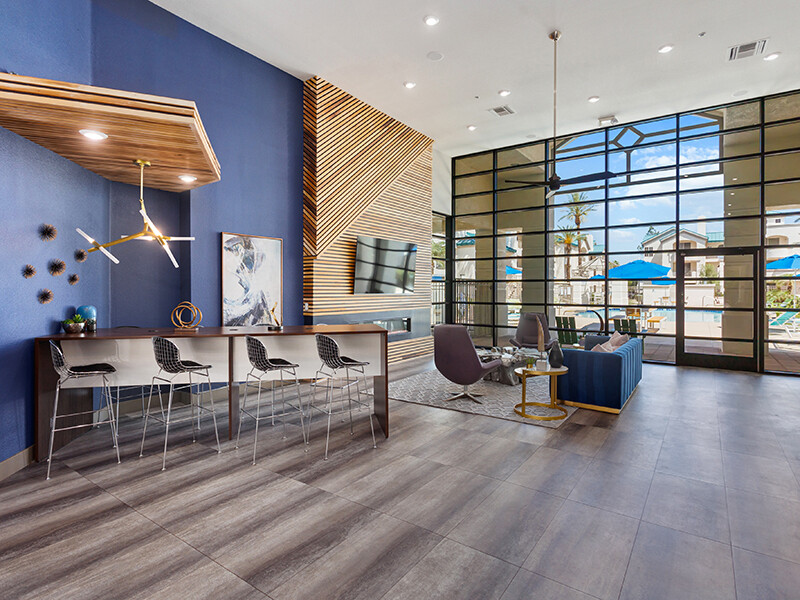 Clubhouse | The Met at 3rd and Fillmore Apartments in Phoenix, AZ