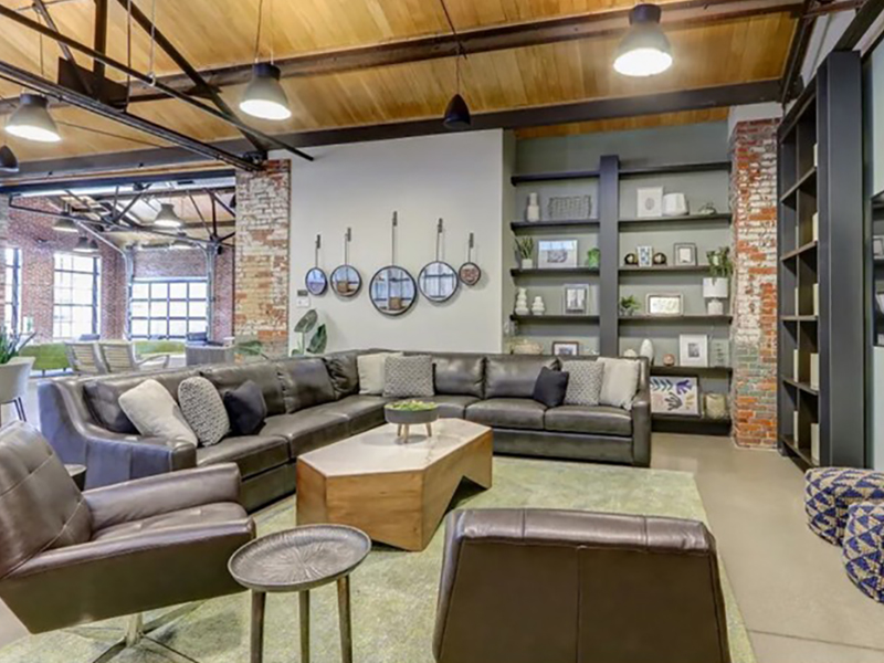 Clubhouse Lobby | Station 324 Apartments in Columbus, OH