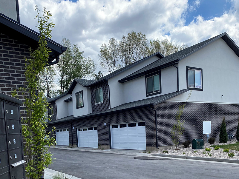 Exterior | Foxridge Townhomes