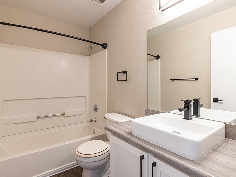 Bathroom | Sierra Point