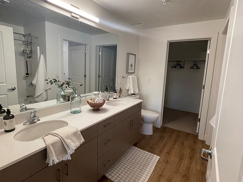 Bathroom | Sky at Brio