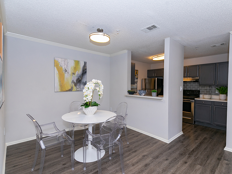 Dining Room | Terraces at Fieldstone