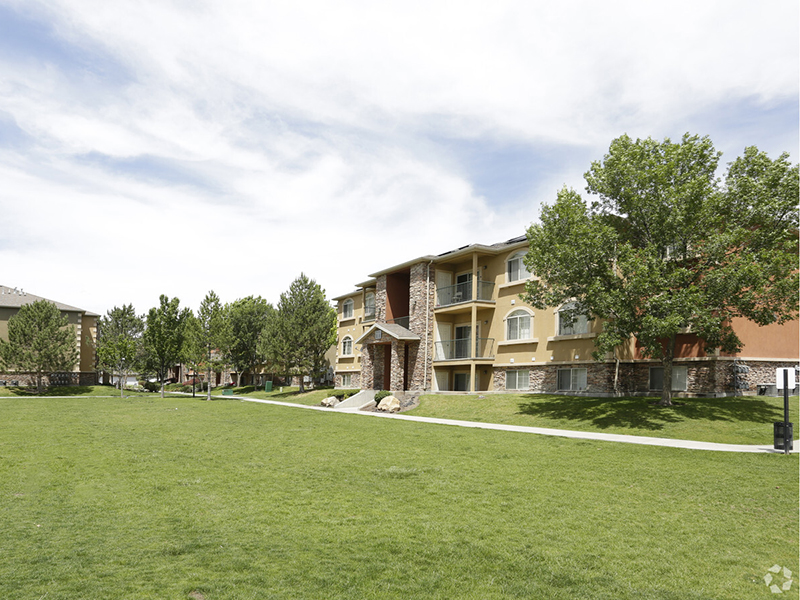 Grounds | Village at Rivers Edge